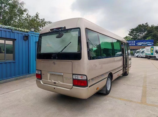 23 좌석 밀폐 창문 수동 변속기와 함께 사용 된 버스