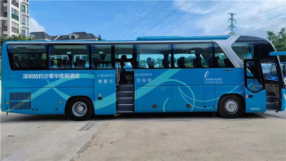 25 좌석 -59 좌석 수동 변속기와 함께 사용 된 유툰 버스