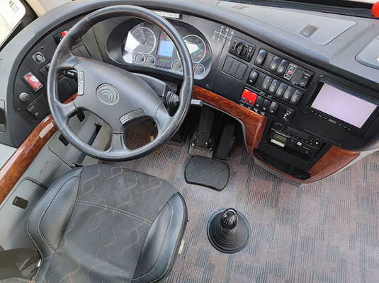 럭셔리 핑크 중고 버스 유로 5 LHD 중고 디젤 셔틀 버스 판매