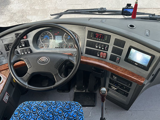 47 좌석 LHD 디젤 엔진으로 사용 된 버스 코치