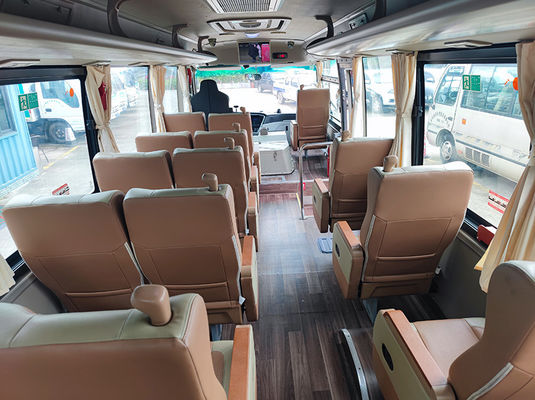 사용 된 미니 코치 19 좌석 수동 변속기와 함께 디젤 연료