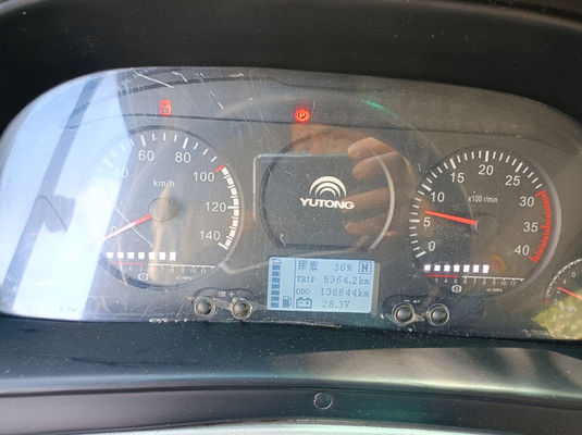 유로 5 수동 미니 버스 밴 최고 속도 100km/h 사용 된 왼손 운전 미니 버스