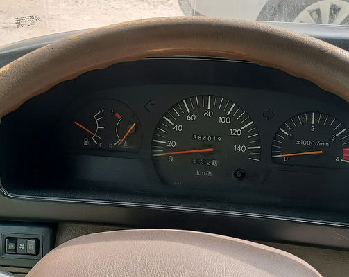 사용 된 버스 23석 LHD 미니 버스 수동 변속기와 디젤 연료 유형