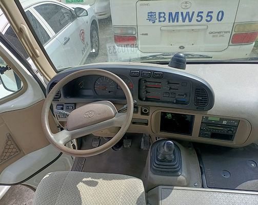 LHD 스티어링 위치 가솔린 엔진으로 사용 된 버스 유로 3 배출량 표준