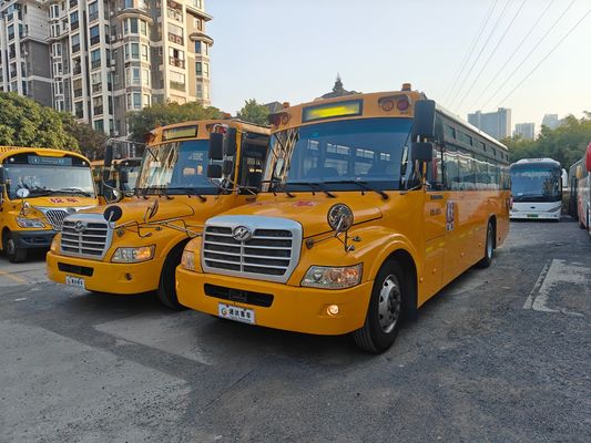 56석 디젤 엔진 LHD KLQ6106XQE4 Uesd 학교 버스 중국산